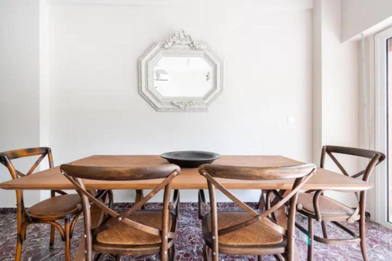 Flisvos Marina Refurbished Apartment เอเธนส์ ภายนอก รูปภาพ