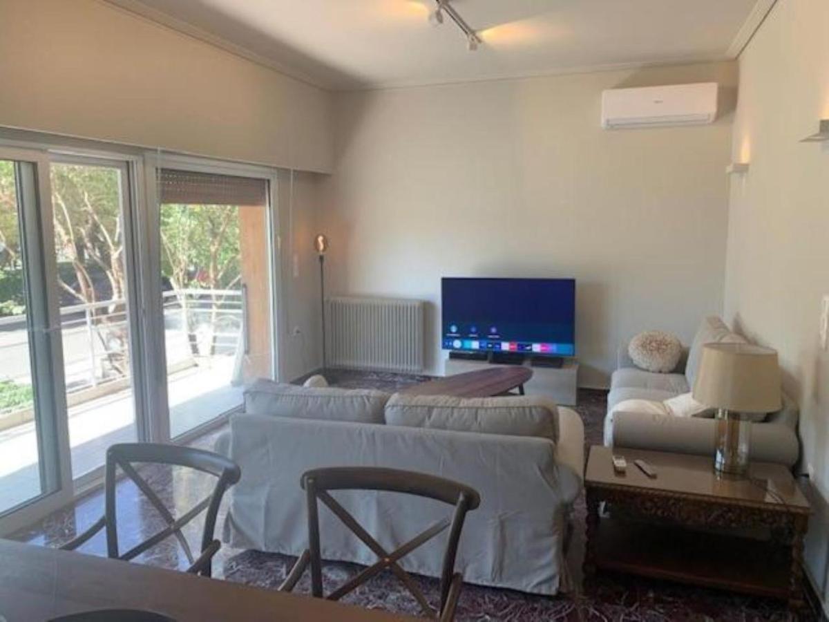 Flisvos Marina Refurbished Apartment เอเธนส์ ภายนอก รูปภาพ