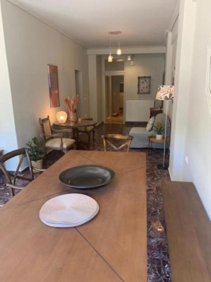 Flisvos Marina Refurbished Apartment เอเธนส์ ภายนอก รูปภาพ